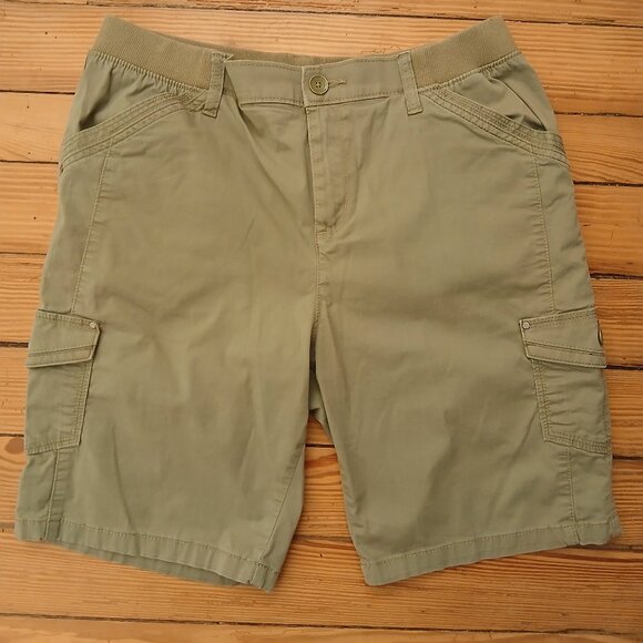 Lee Relaxed Fit Midrise Green Cargo Shorts Sz 10 - Picture 1 of 9
